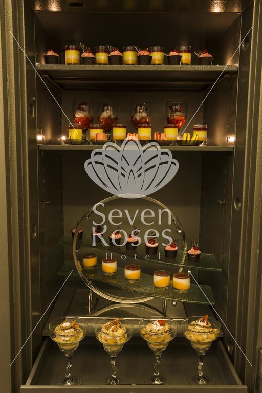 Seven Roses Hotel Amman Exterior foto